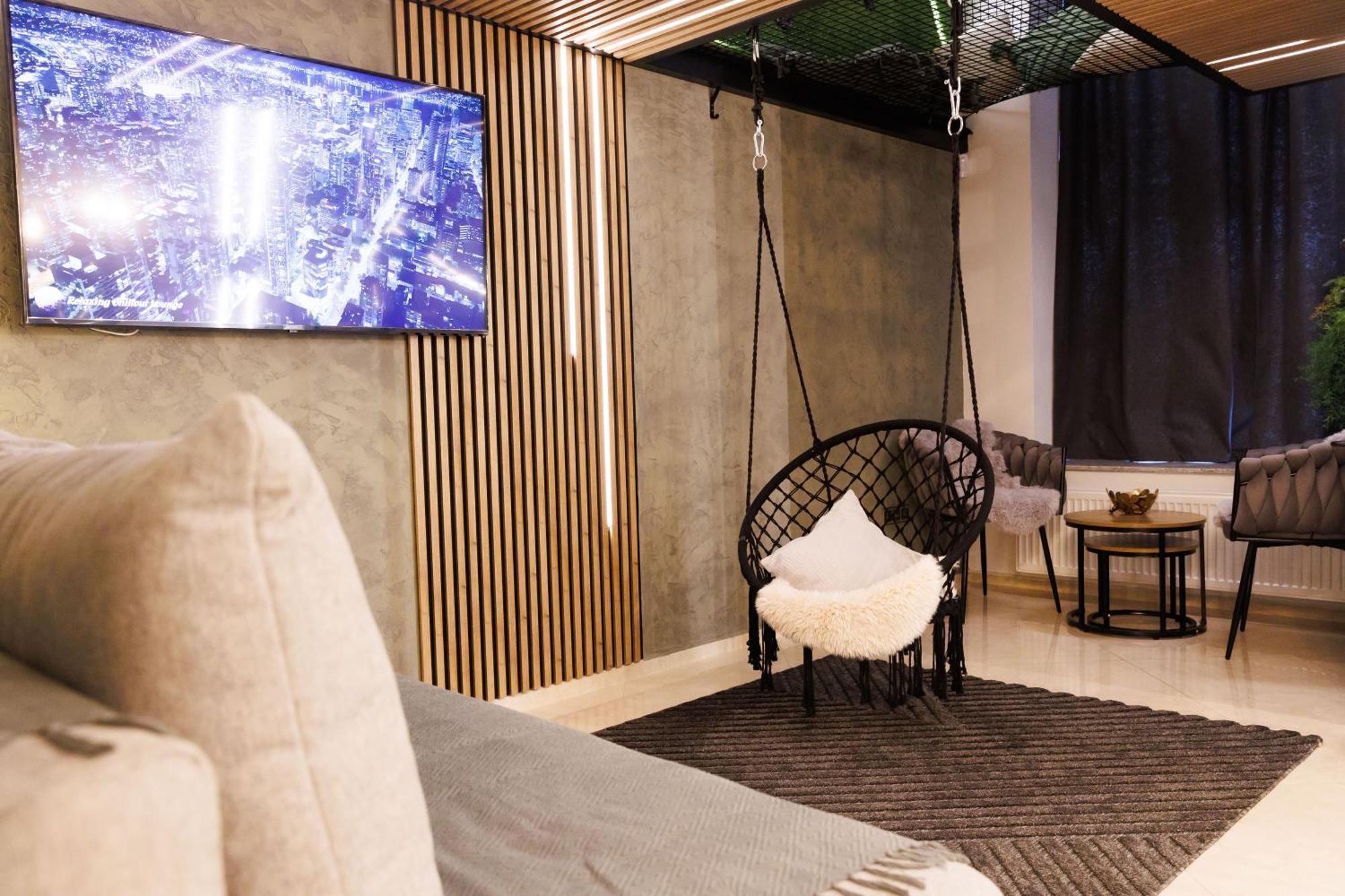 Leo Apartment Suite & Private Spa Zone - Old City Bratislava Exterior foto