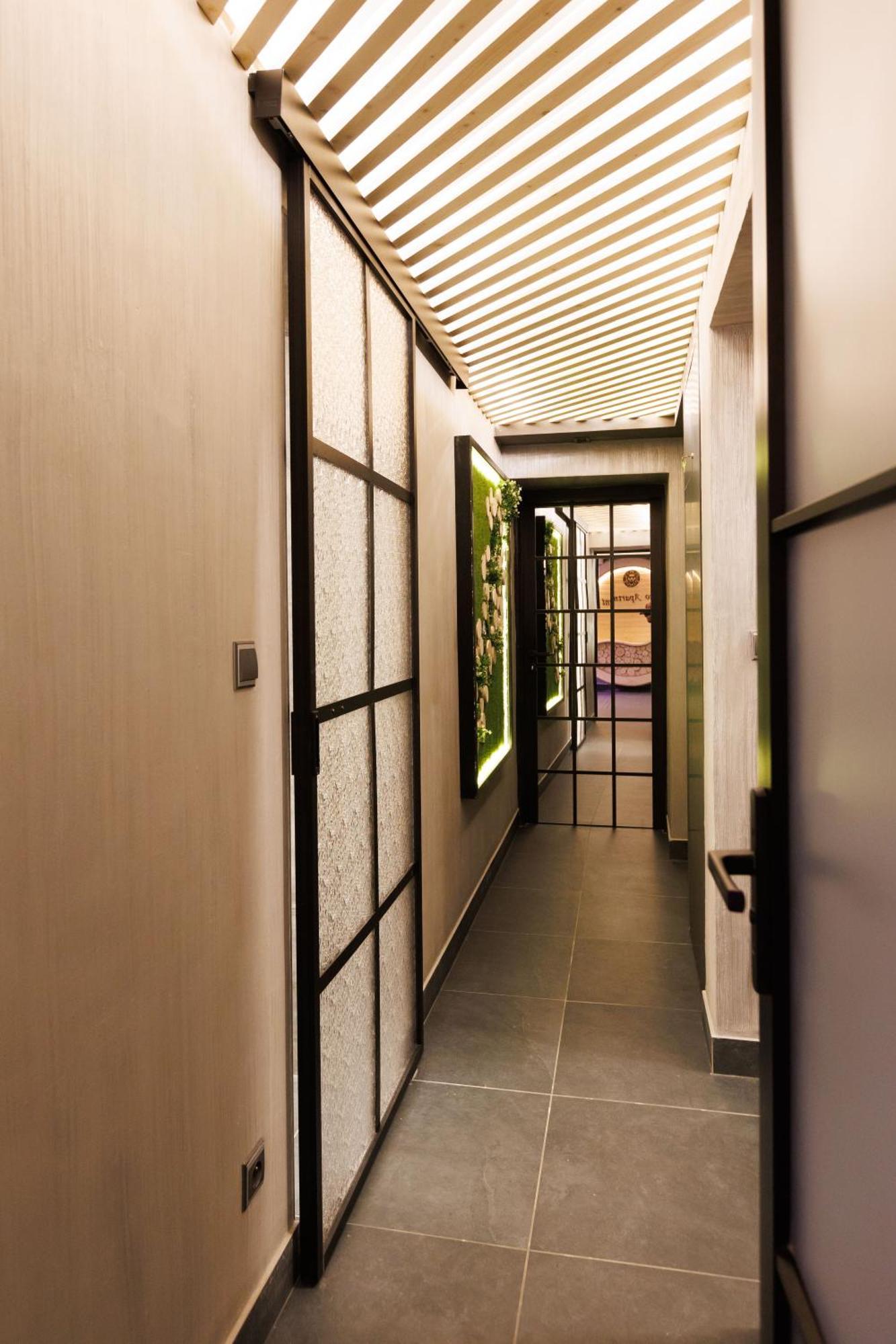 Leo Apartment Suite & Private Spa Zone - Old City Bratislava Exterior foto