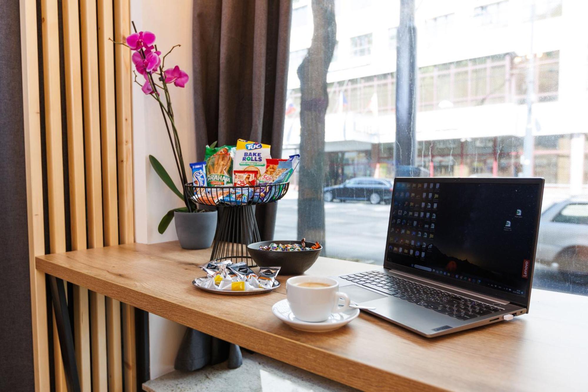 Leo Apartment Suite & Private Spa Zone - Old City Bratislava Exterior foto